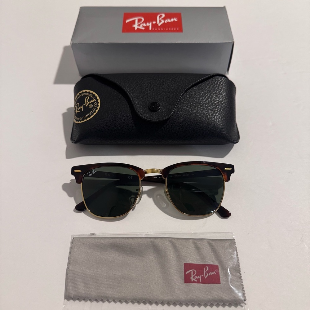 Ray-Ban RB 3016 51mm Clubmaster Black Green Classic Sunglasses EUC